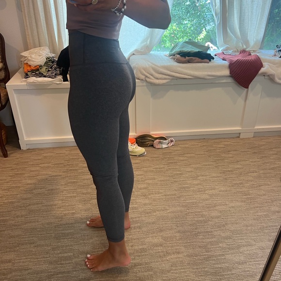 Lulu size 4 black/grey leggings!! - Picture 2 of 7